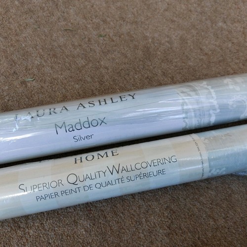 Laura ashley silver maddox - laura,