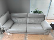 Leather Sofa 3-Seater Legs Have Been Detached Due New Floor Laying Must Pick Up