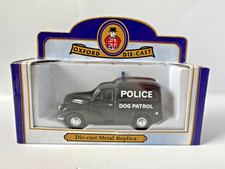 Oxford Diecast MM036 Police Dog Patrol - Morris Minor Van, Limited Edition.