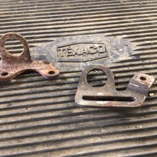 MG MIDGET 1500 PAIR OF AS REMOVED  ENGINE LIFTING EYE BRACKETS Spitfire Mk4