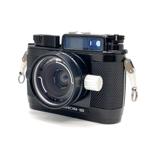 Near mint nikon - mint,