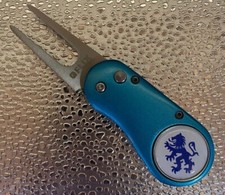 CHELSEA LION GOLF PITCH REPAIR