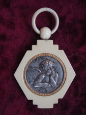 RARE ANTIQUE FRENCH BAKELITE CHERUB BABY CRIB PROTECTOR SIGNED E DREPSY H C