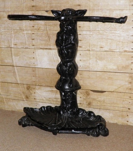 Antique equestrian cast - cast, iron