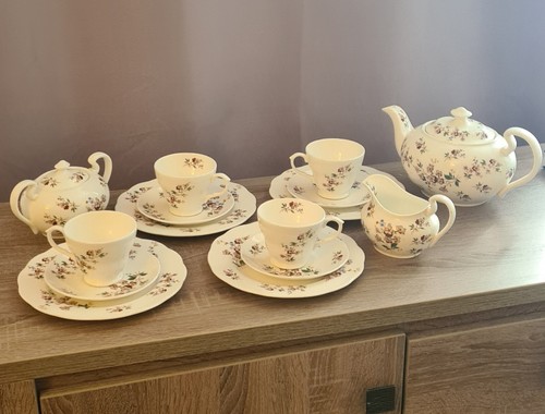 Full bone china tea - bone,