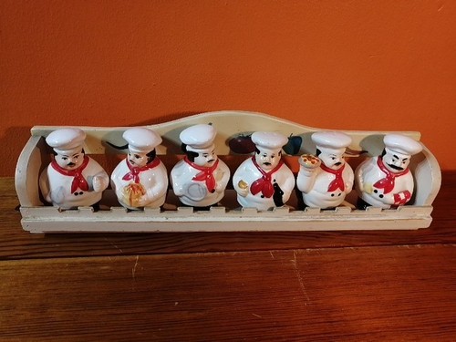 Salt pepper vinegar olive - salt,, pepper,