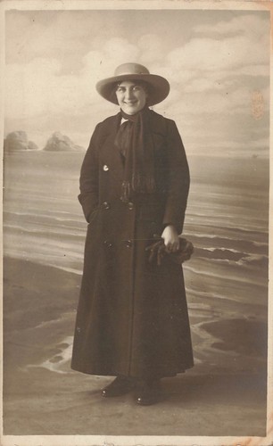 Woman hat coat - &, gloves