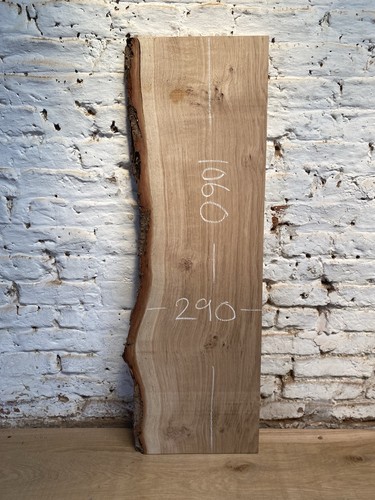 Waney edge live - edge, oak