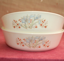 PAIR PYREX BLUE IRIS BOWLS