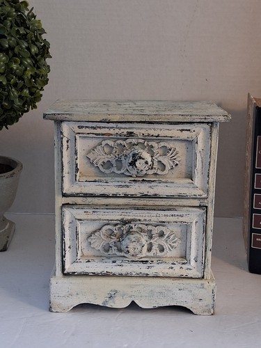 Vtg wood miniature - wood,