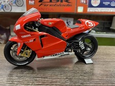 MINICHAMPS YAMAHA YZR M1 MAX