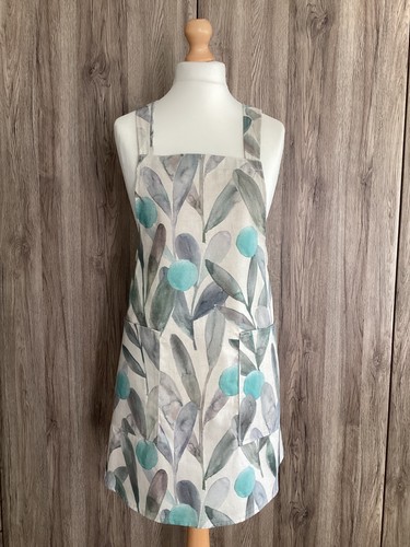 Medium cross back - , apron