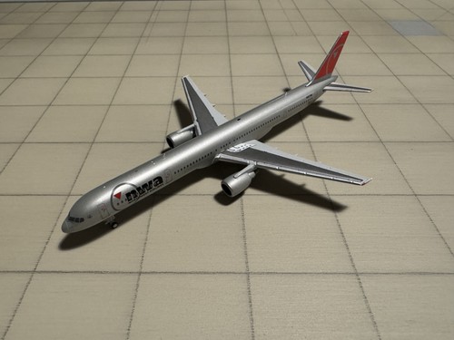 Gemini jets 400 northwest - jets, 1:400