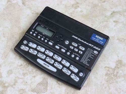 Used zoom 223 rhythm trak - rt-223,