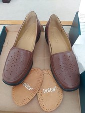 New Boxed Hotter Topaz Dark