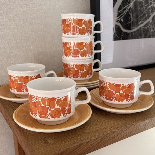 Retro 70s cups saucers - 70s, plates