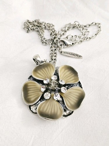 Vintage necklace enamel - enamel, flower