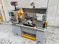 2017 XYZ TRAINER LATHE 2 AXIS DRO EX COLLEGE SUPER CONDITION £3,950.00 + VAT