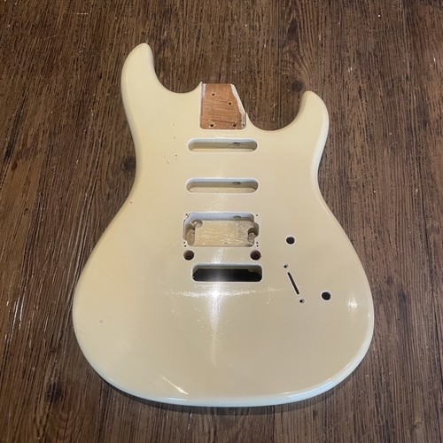 Aria pro electric guitar - aria, ii