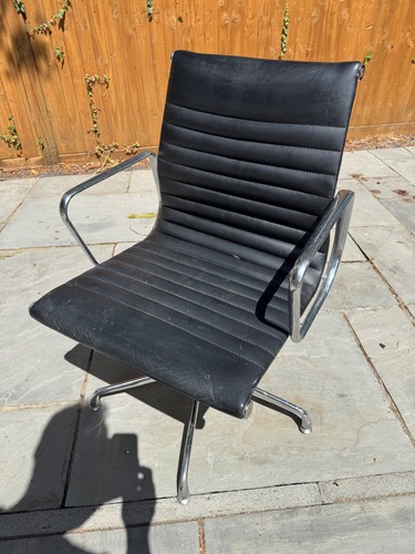 Eames style office - office, chair