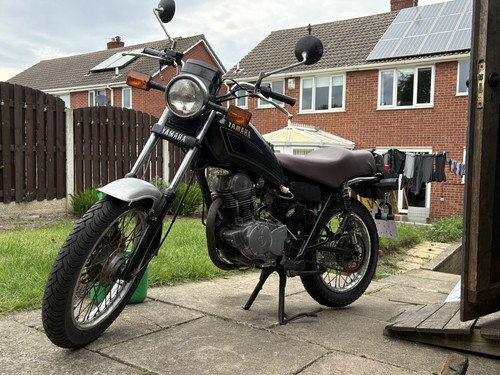 1993 yamaha 125 need gone - 125,