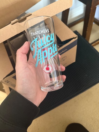 Thatchers juicy apple half - thatchers,