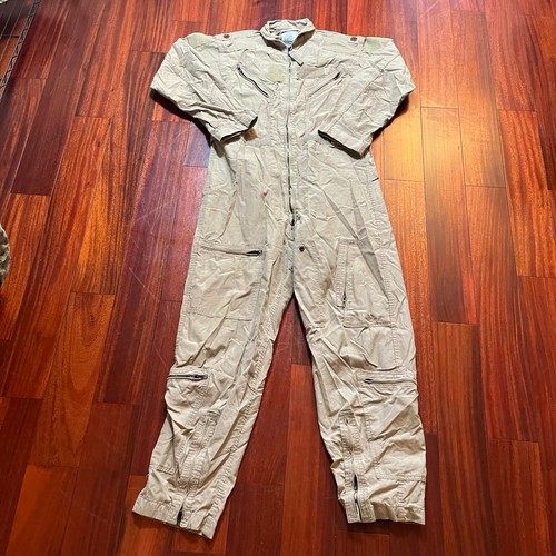 Vintage military cwu p - us,