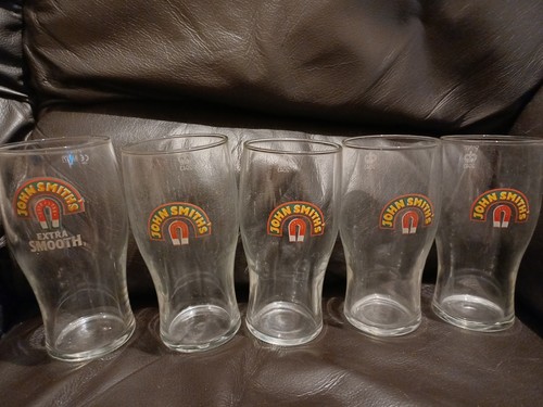 John smith pint glasses - 5,