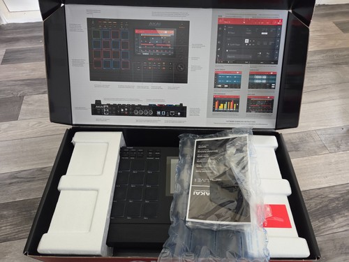 Akai professional mpc live - live, ii