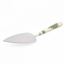 Spode Christmas Tree Cake