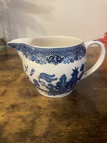 Blue white willow pattern - white,