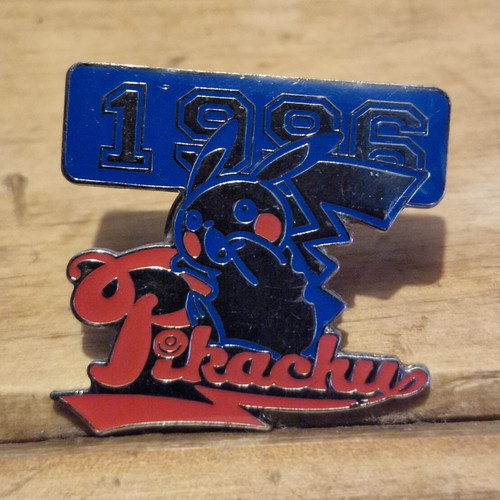 Pikachu pokemon enamel pin - pokemon,