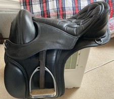 Treeless Leather Saddle. Copperbeech Saddles. Approx 16.5-17”.  SuberPad+Extras.