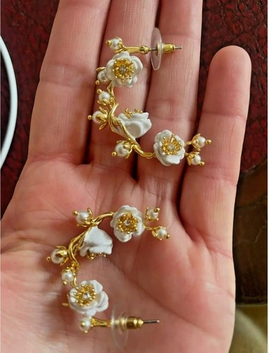 Les nereides white rose vine - les,