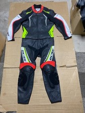 Büse Silverstone Pro Two Piece Leather Motorcycle Suit 40" Chest 34" Waist (B3X)