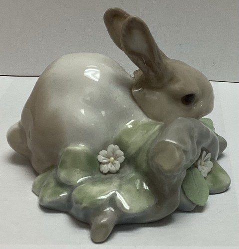 Lladro porcelain figurine - lladro,