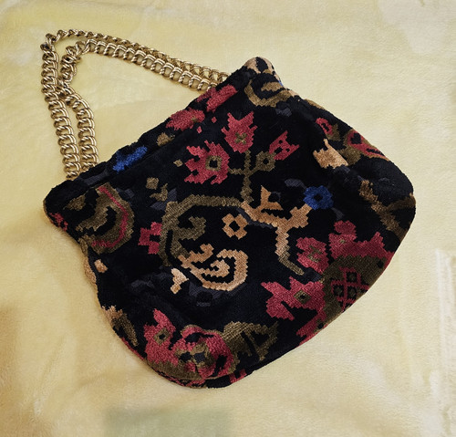 Cara vintage tapestry - vintage,