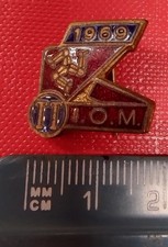 Vintage enamel badge