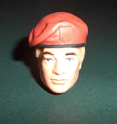 Scale red para beret - scale,