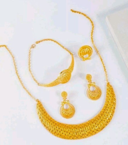 Dubai gold plated bridal party - dubai,