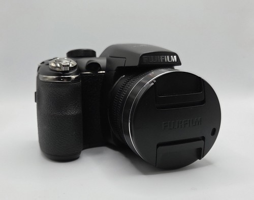 Fujifilm finepix s4400 - fujifilm,