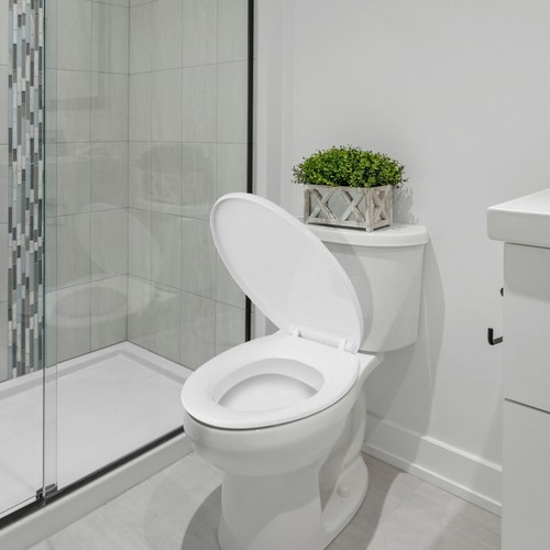 New plastic toilet - new, seat