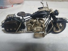 Metal Vintage Classic 10 1/2