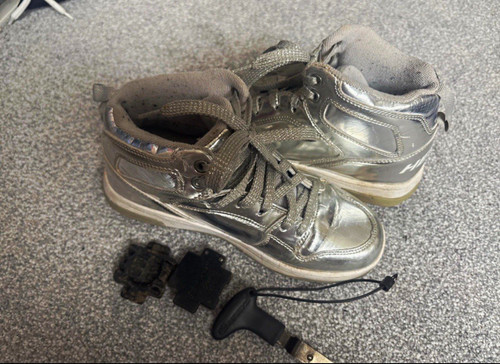 Heelys silver high top wheeled - silver,