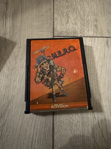 Atari 2600 cartridge - atari, h.e.r.o