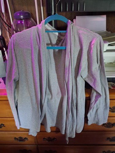 Gray long sleeve - gray,