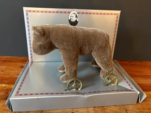 Steiff boxed museum - steiff, collection
