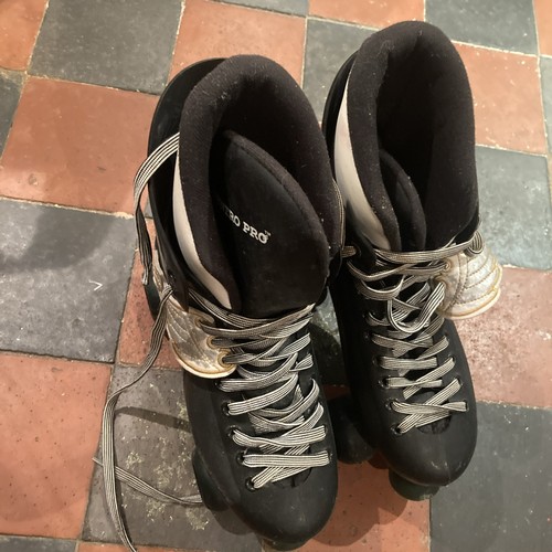 Roller skates - roller,