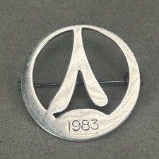 Vintage Avon brooch 925