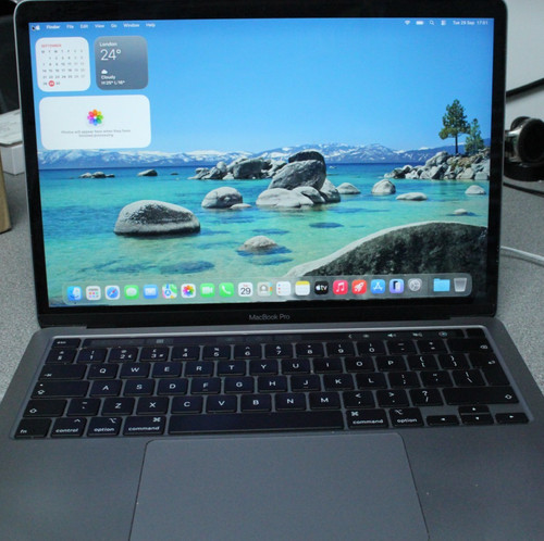Apple macbook pro - pro, a2251